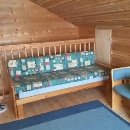 Holiday home Kilpis-arkki *