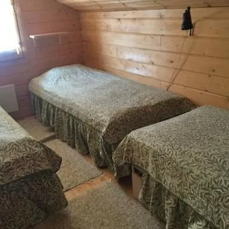 Holiday home Kilpis-arkki